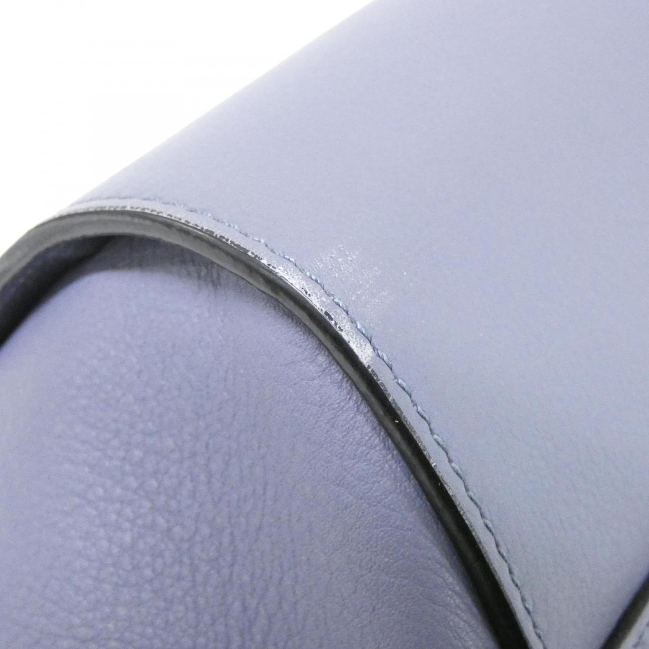 LOEWE Hammock 387 30 S35 Shoulder 3