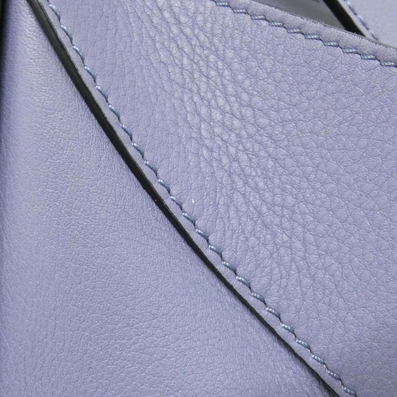 LOEWE Hammock 387 30 S35 Shoulder 5