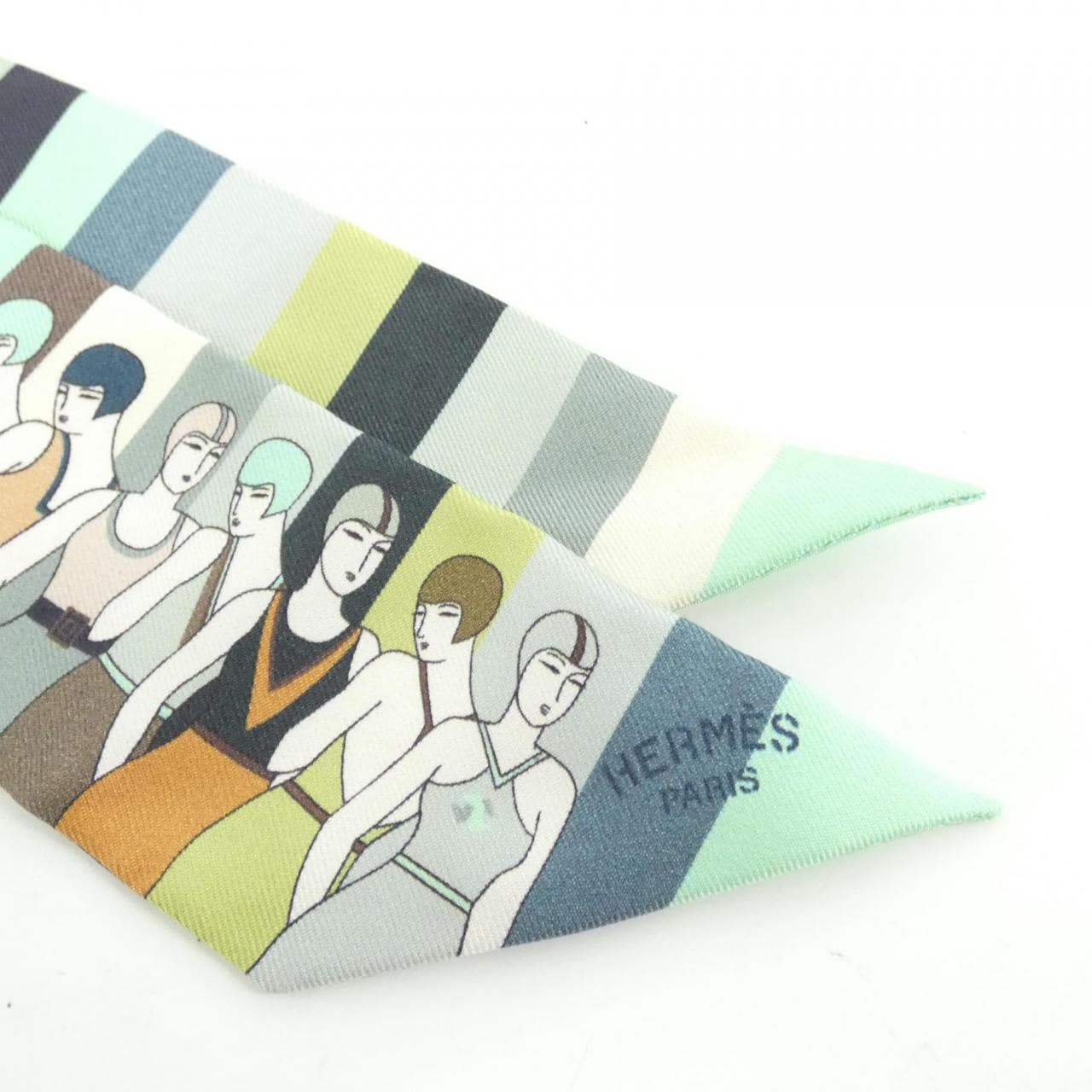 HERMES 062748S Scarf 2