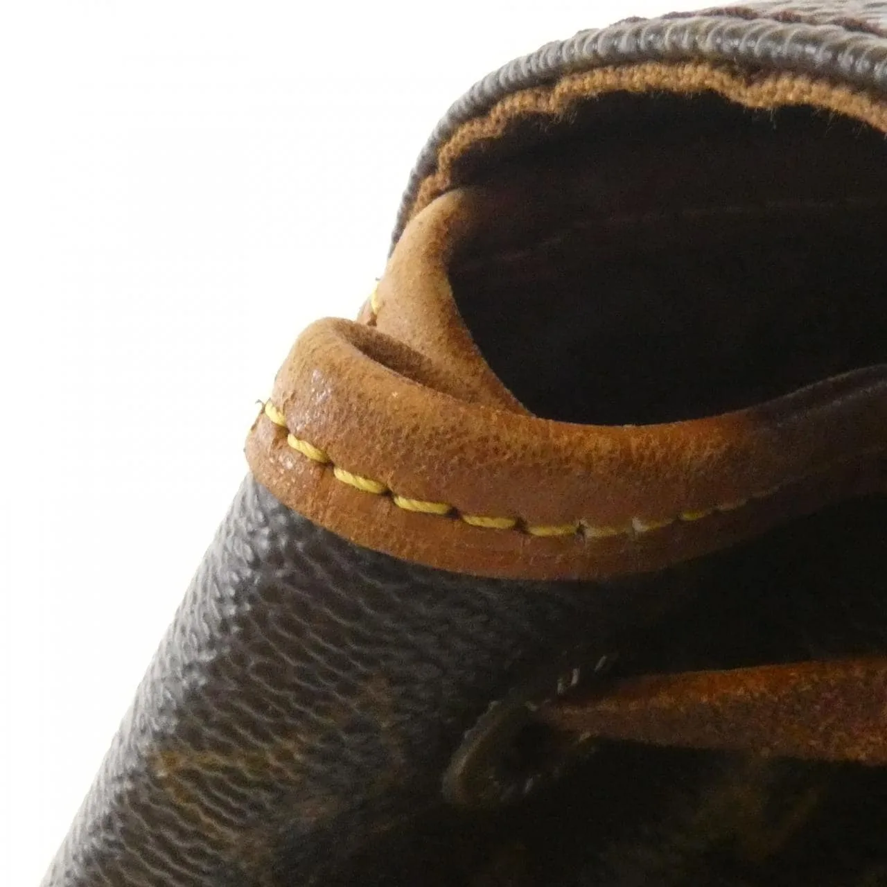 LOUIS VUITTON Montsouris M51136 Backpack Monogram 黑色 Monogram 中古品B - 縮圖 4