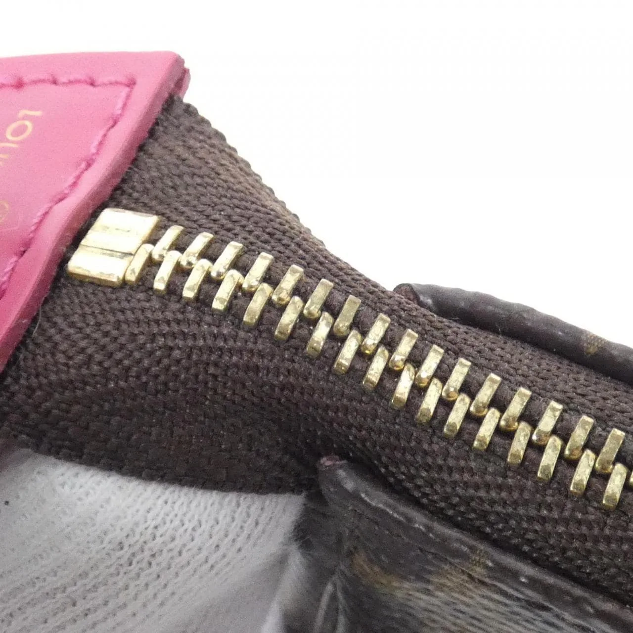 LOUIS VUITTON Pochette M69752 Pochette Monogram 黑色 Monogram 中古品A - 縮圖 6