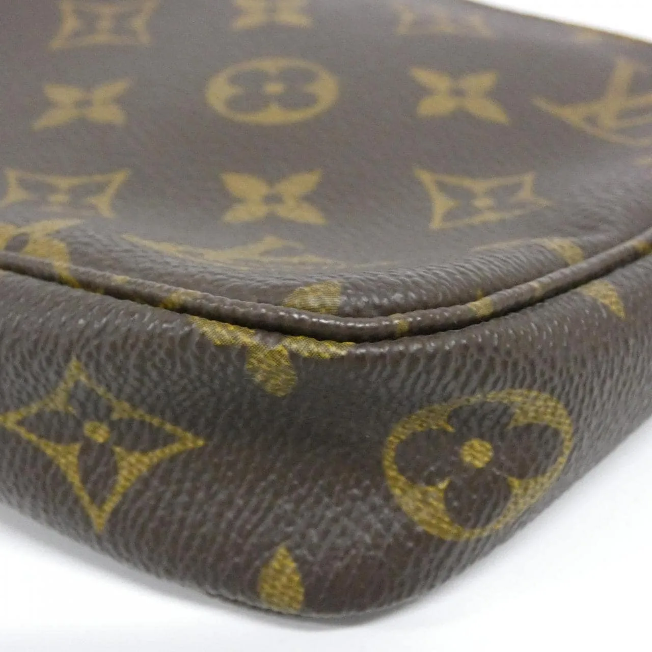LOUIS VUITTON Pochette M51980 Pochette Monogram 2