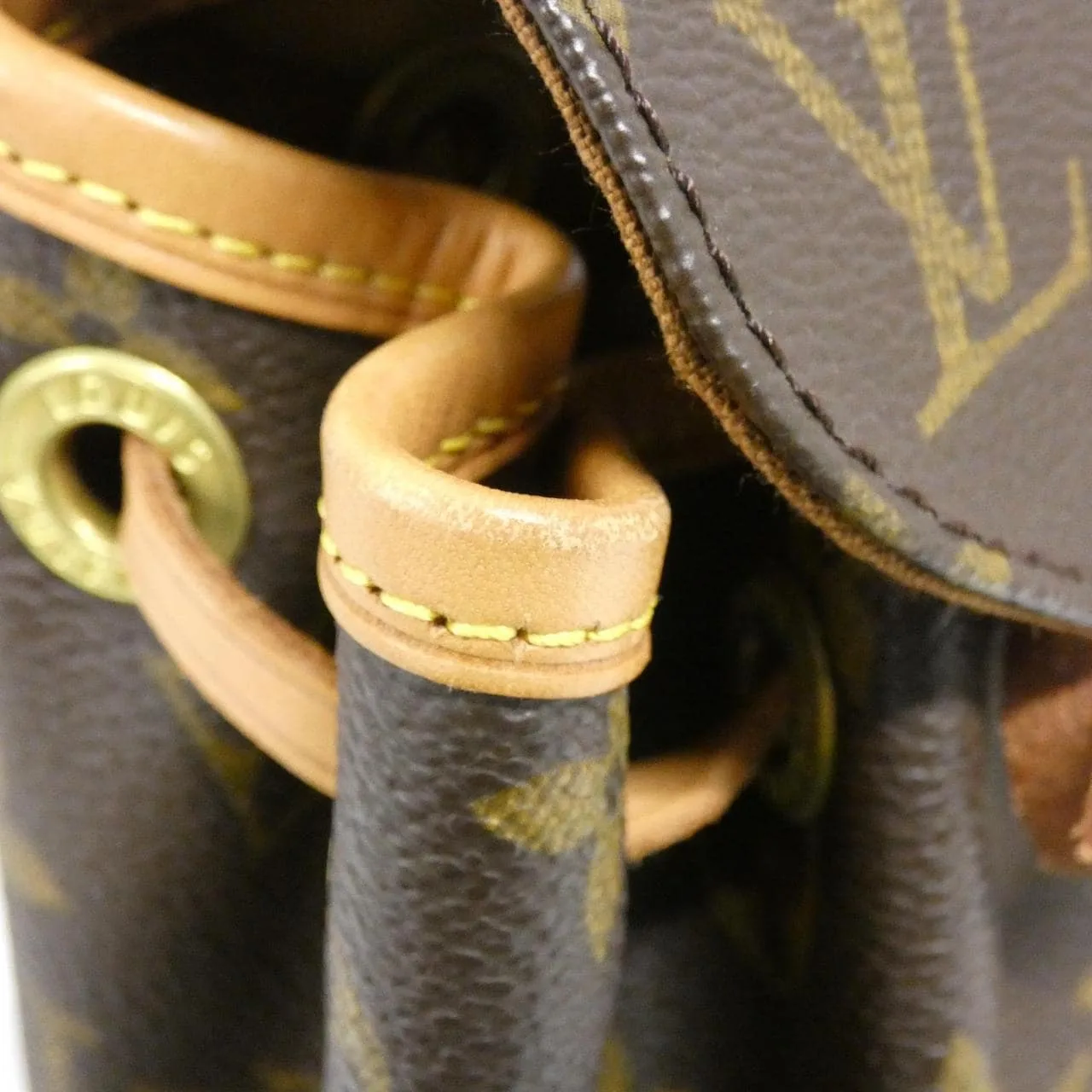 LOUIS VUITTON Montsouris M51137 Backpack Monogram 黑色 Monogram 中古品A - 縮圖 5