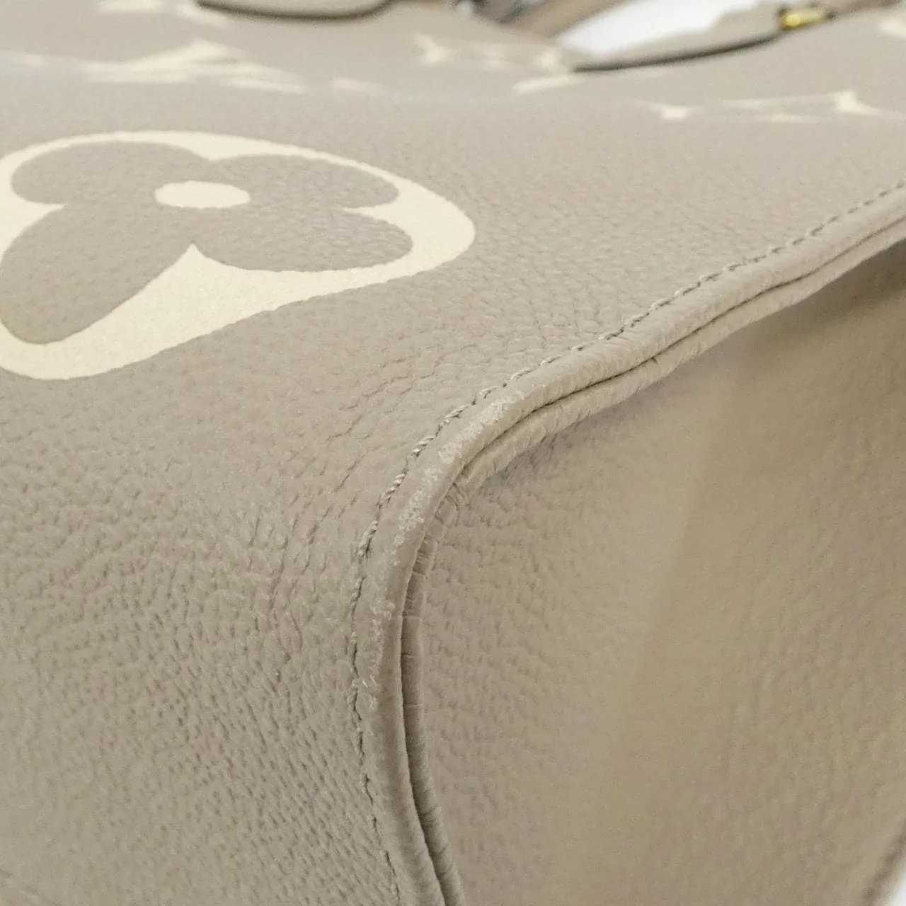 LOUIS VUITTON OnTheGo M45494 Handbag Monogram 黑色 Monogram 中古品A - 縮圖 2