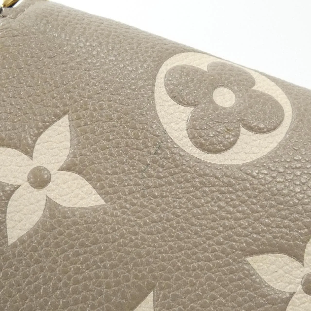 LOUIS VUITTON Pochette M69977 Shoulder Monogram 黑色 Monogram 中古品A - 縮圖 5