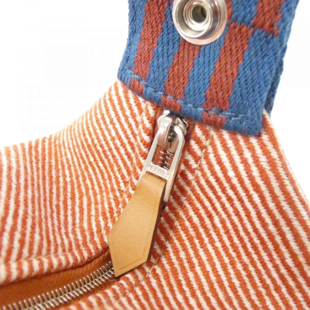 HERMES 103640M Pouch