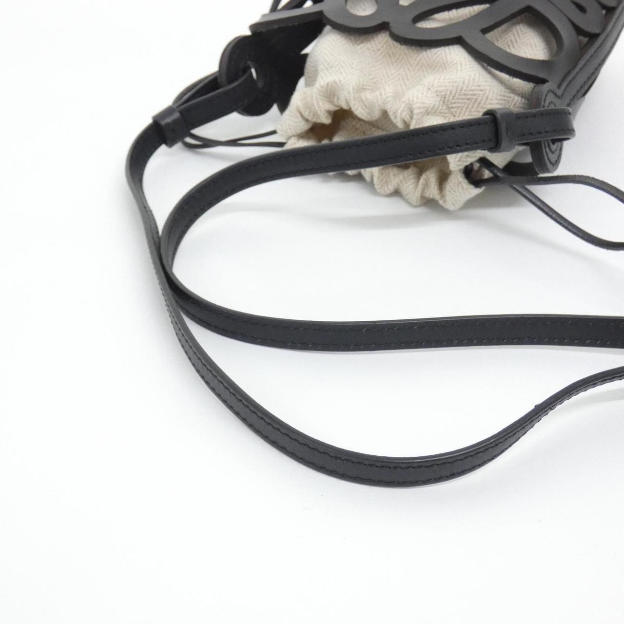 LOEWE C922Y62X02 Shoulder Lambskin 4