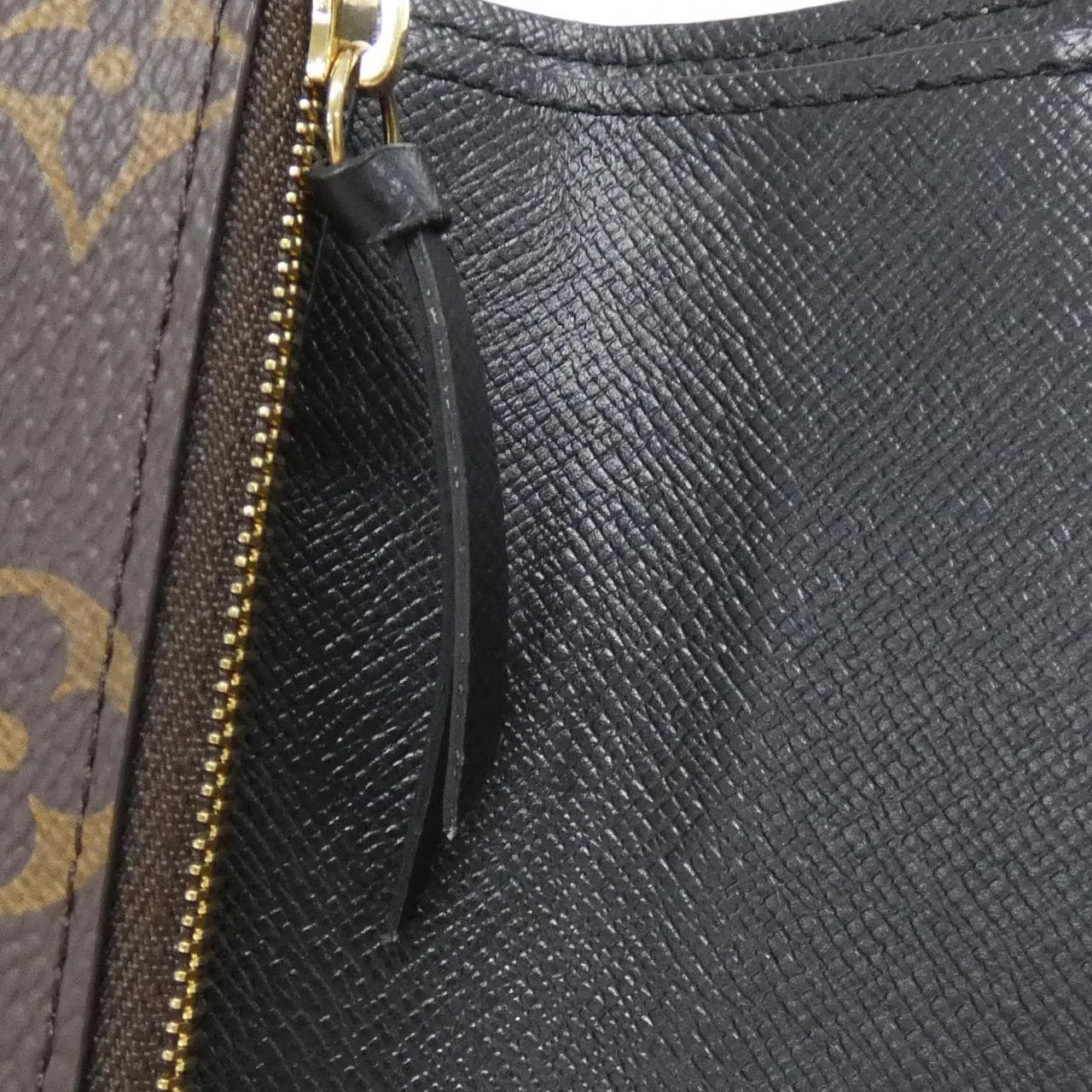 LOUIS VUITTON M81557 Wallet Monogram 黑色 Monogram 中古品A - 縮圖 7