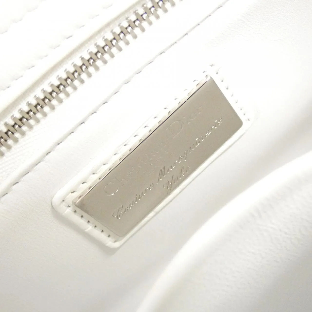 DIOR Lady Dior M531SPAWAX Handbag