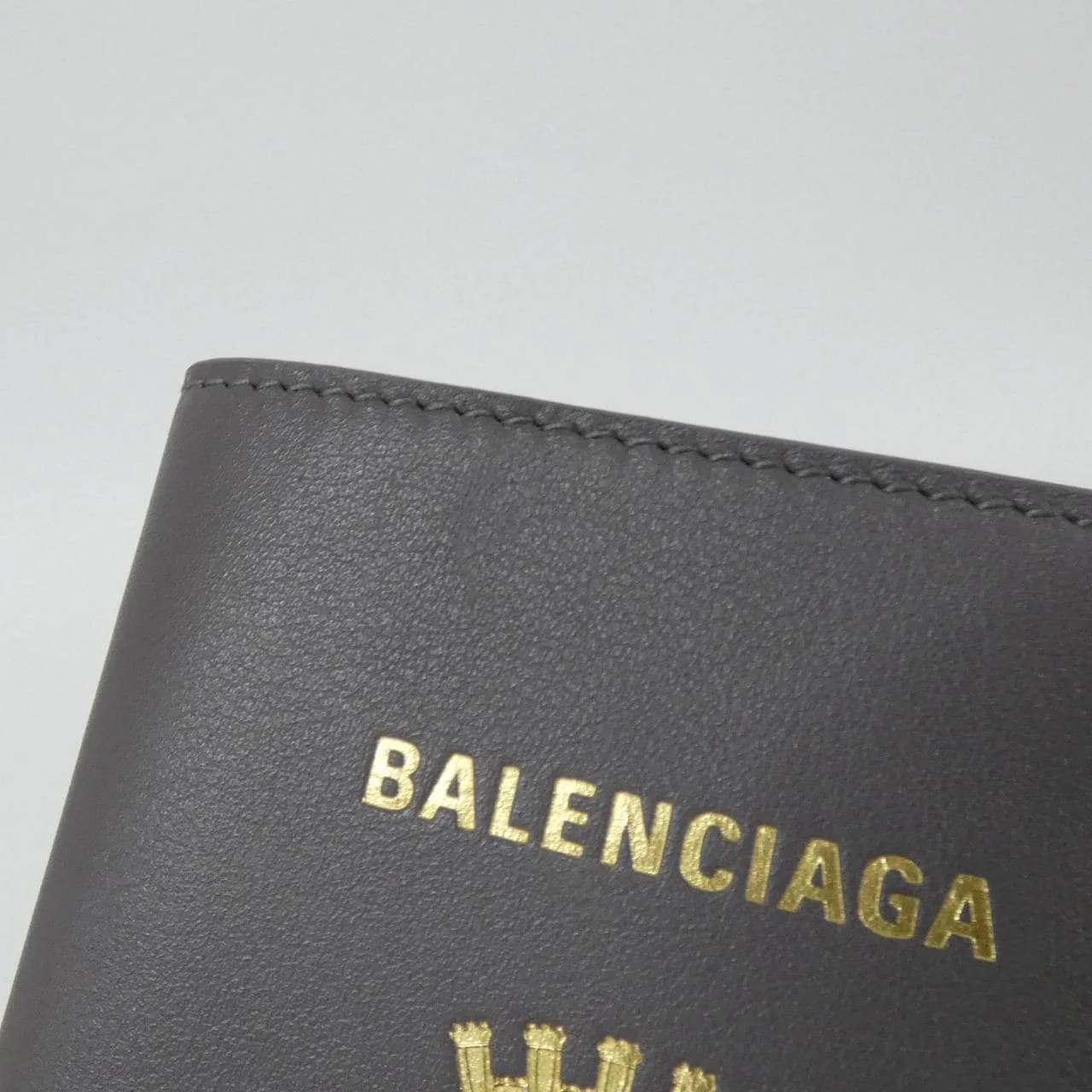 BALENCIAGA 787742 護照套 灰色 中古品A - 縮圖 4
