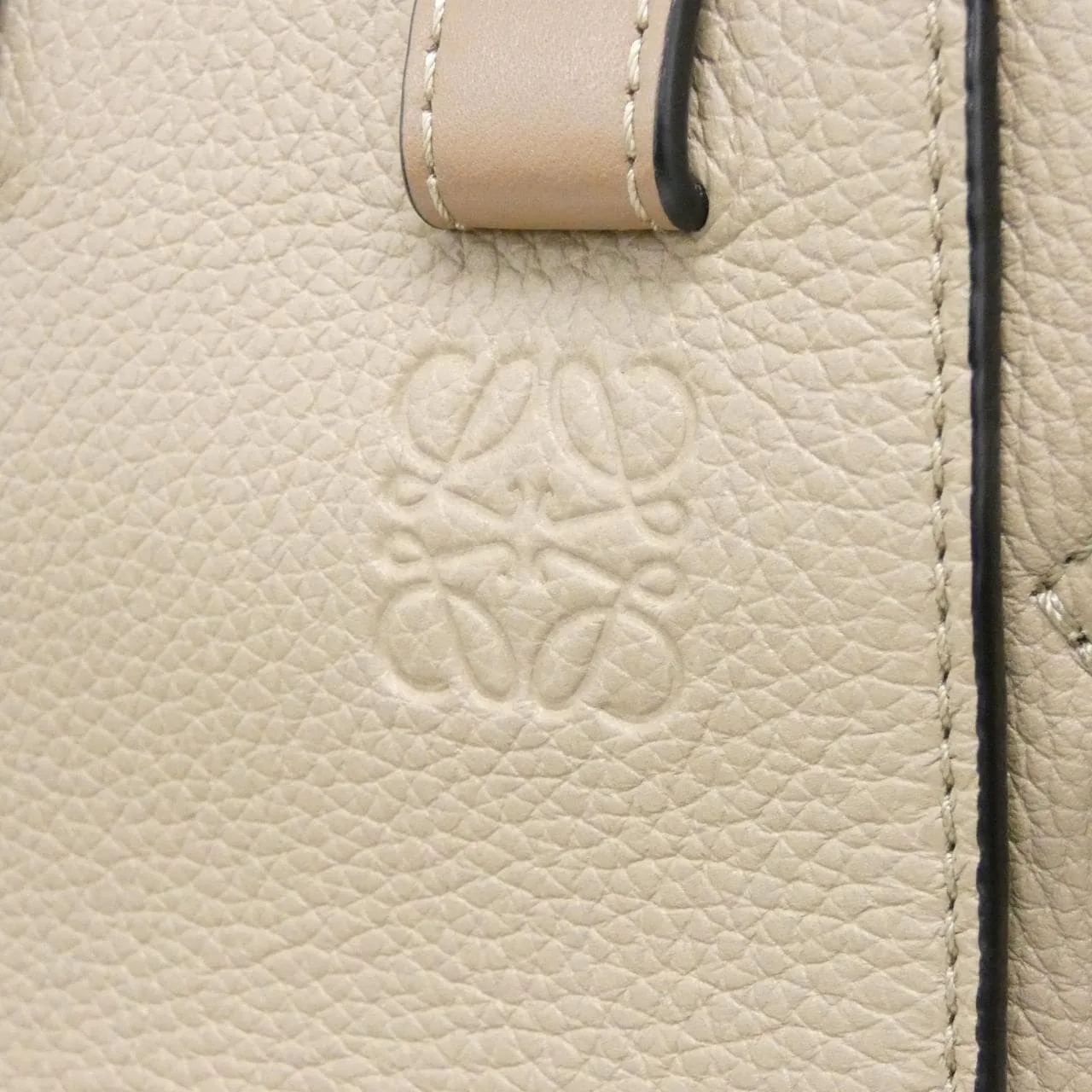 LOEWE Hammock A538H13X03 Shoulder 黑色 中古品A - 縮圖 4