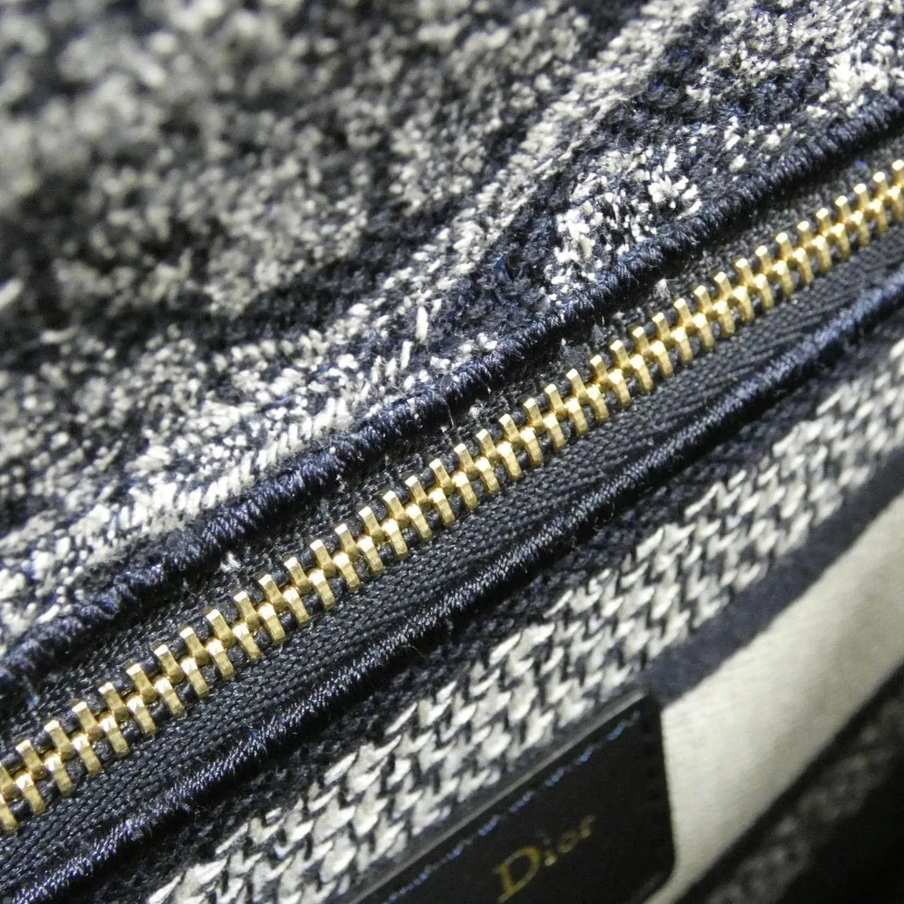 DIOR Lady Dior M0565ORGO Handbag Canvas 黑色 帆布 中古品A - 縮圖 8