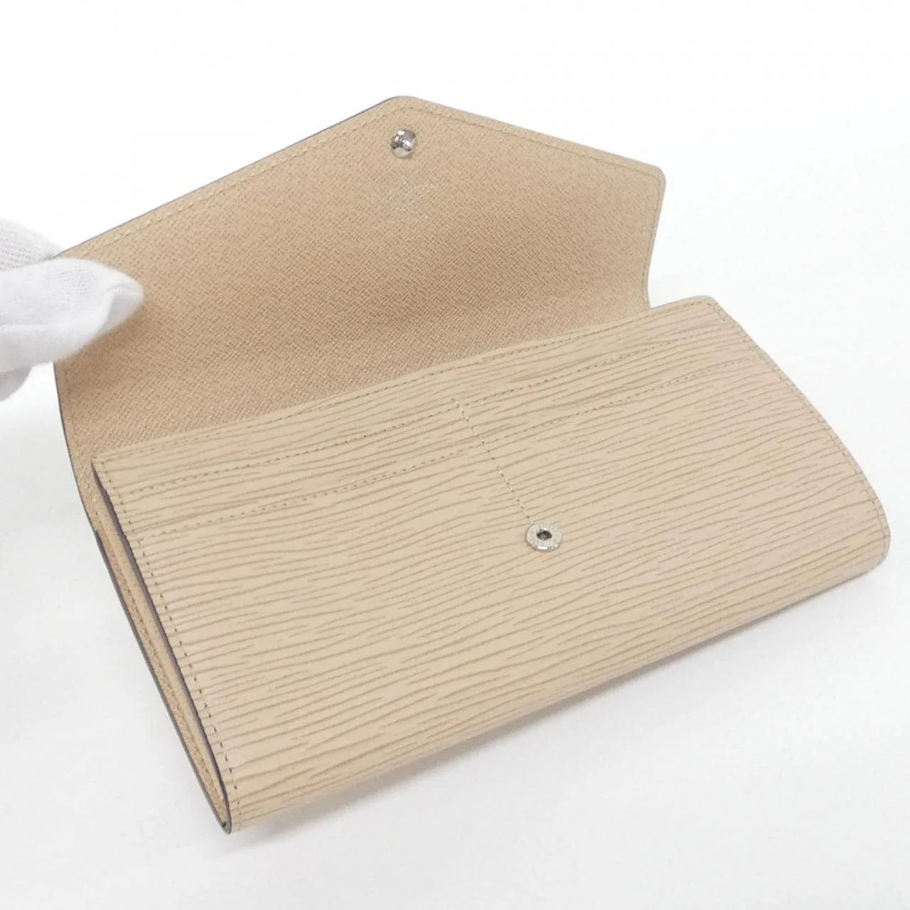 LOUIS VUITTON M60724 Wallet Epi 黑色 Epi 中古品A - 縮圖 5