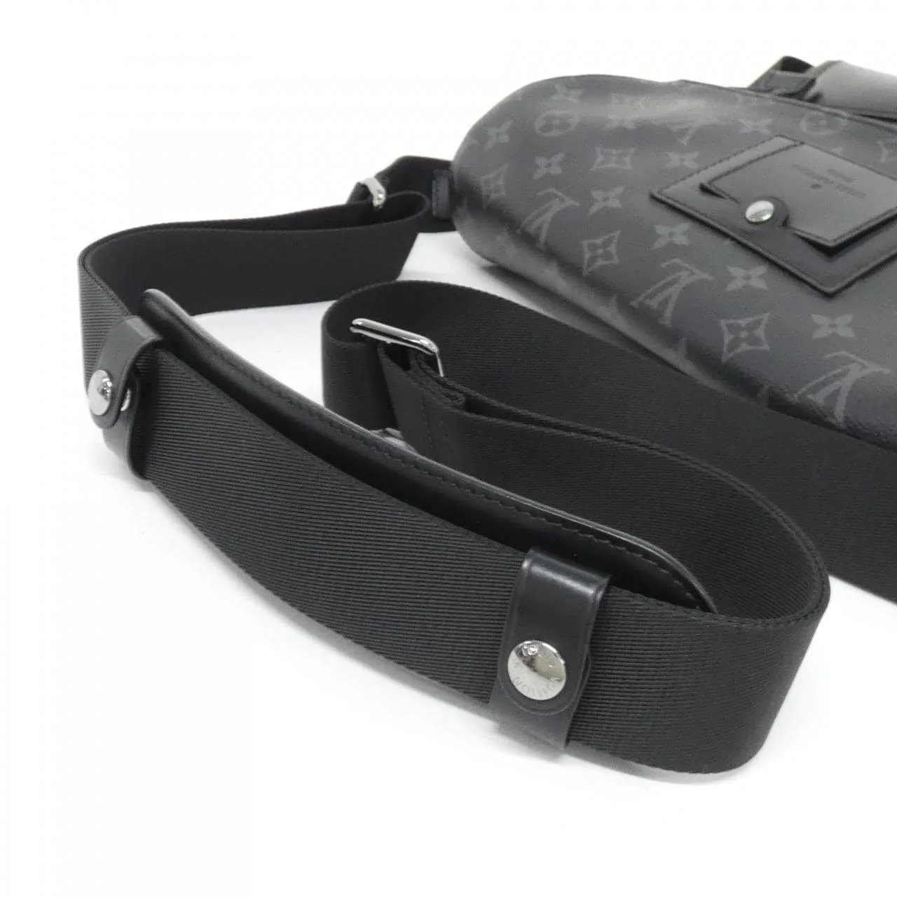 LOUIS VUITTON Eclipse M40511 Shoulder Monogram 黑色 Monogram 中古品A - 縮圖 5