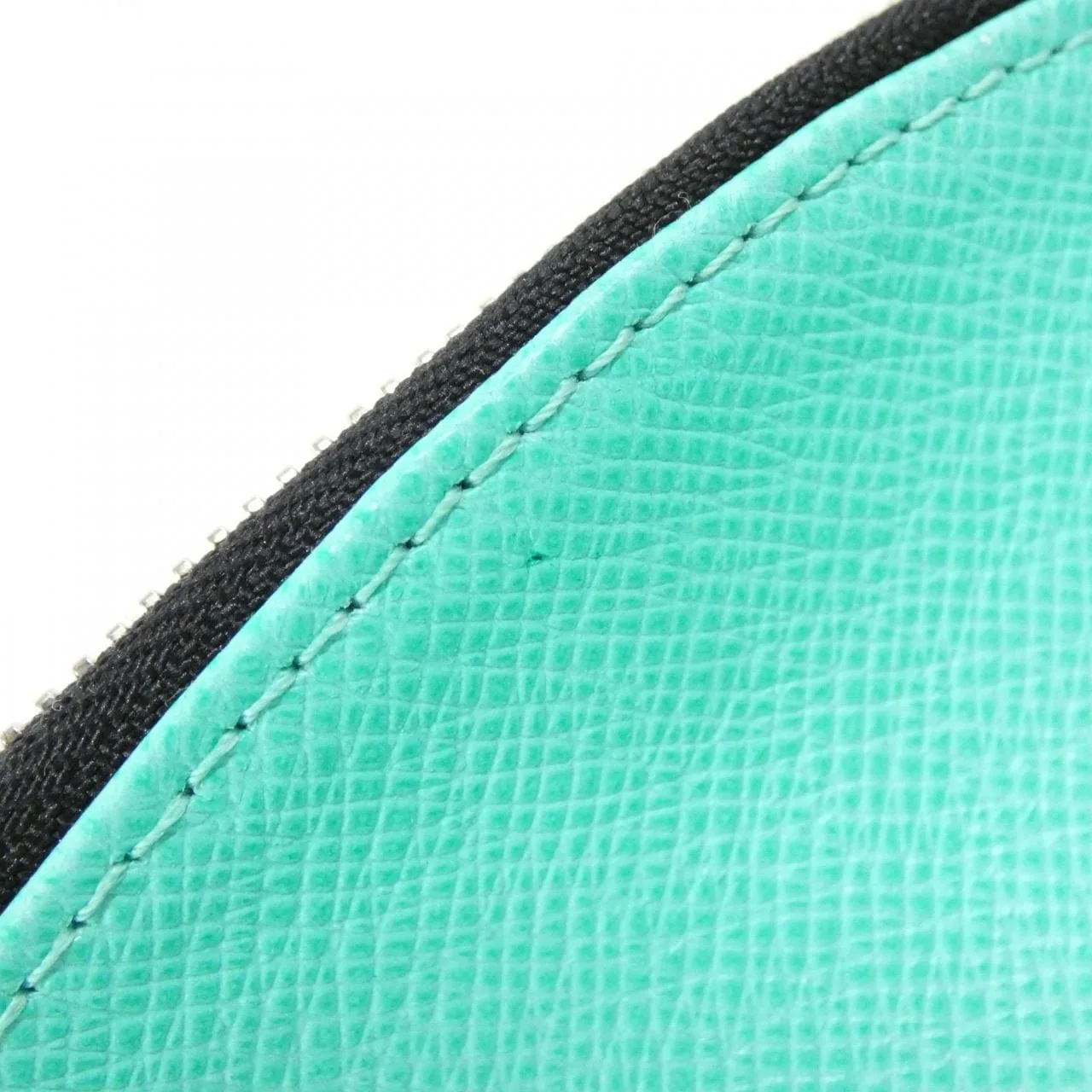 LOUIS VUITTON Discovery M30227 Backpack Monogram 黑色 Monogram 中古品A - 縮圖 6