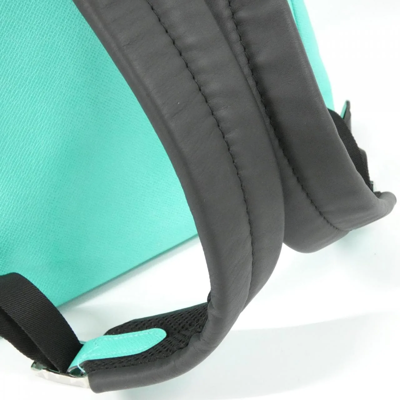 LOUIS VUITTON Discovery M30227 Backpack Monogram 黑色 Monogram 中古品A - 縮圖 8