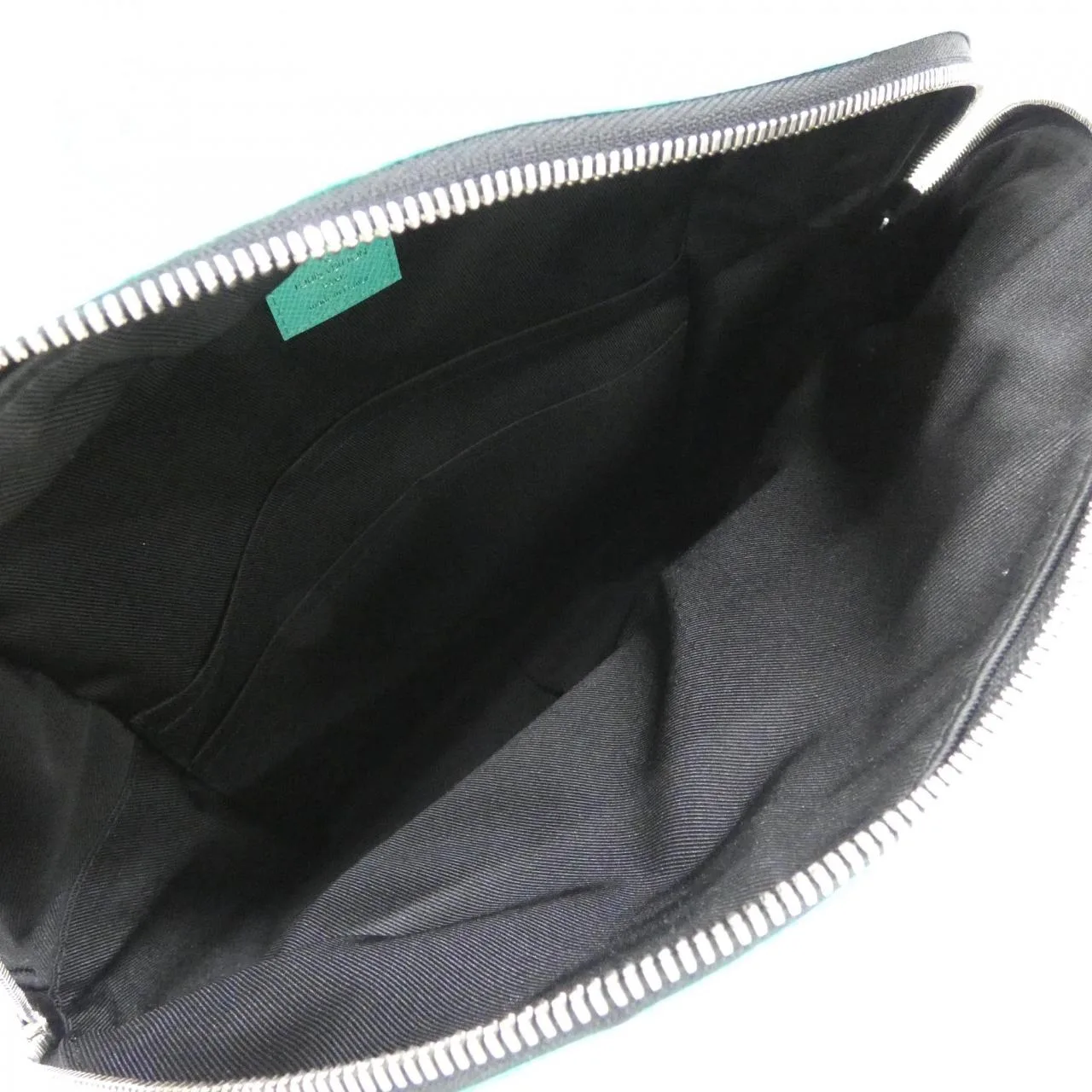 LOUIS VUITTON Discovery M30227 Backpack Monogram 黑色 Monogram 中古品A - 縮圖 9