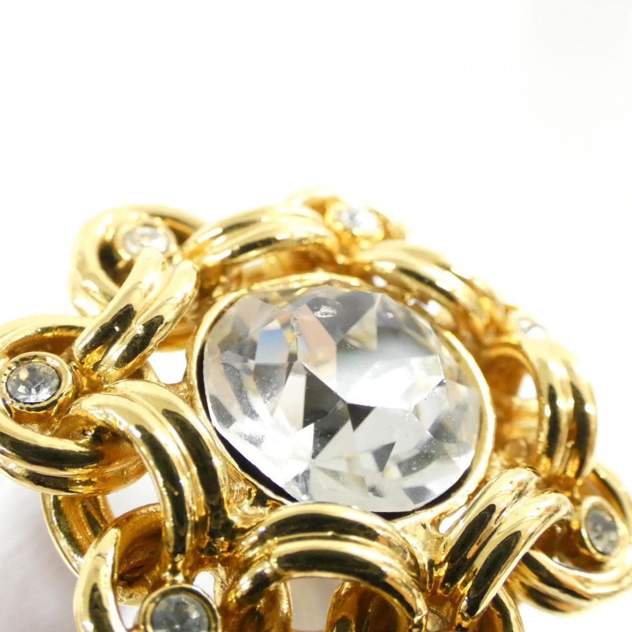 CHANEL Accessories 4
