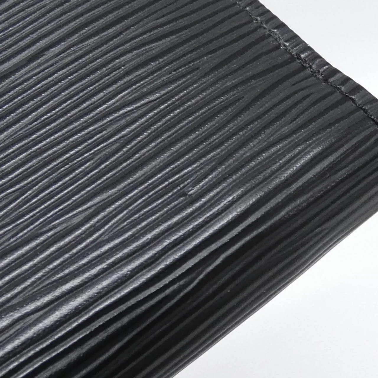 LOUIS VUITTON M61857 Wallet Epi 黑色 Epi 中古品A - 縮圖 5