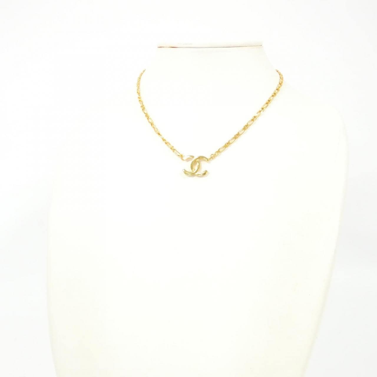 CHANEL Accessories 4