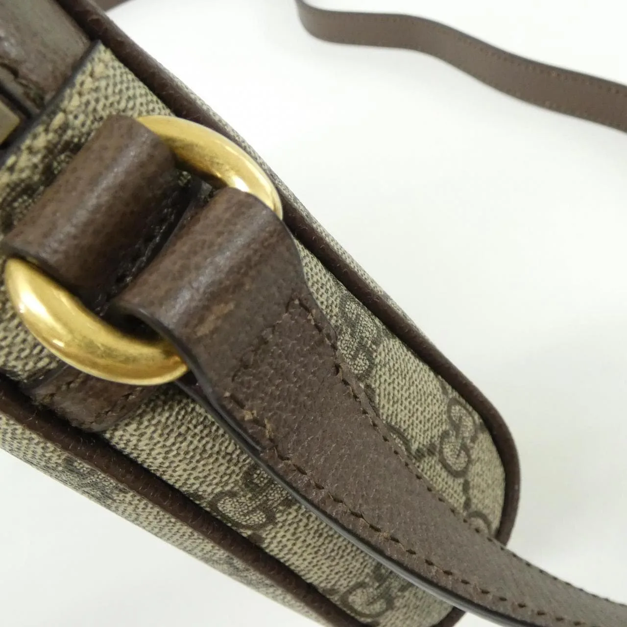 GUCCI 598127 96IWT Shoulder Canvas