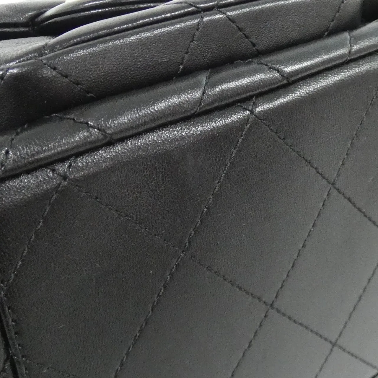 CHANEL AS5302 Shoulder Lambskin 黑色 羊皮 中古品A - 縮圖 4