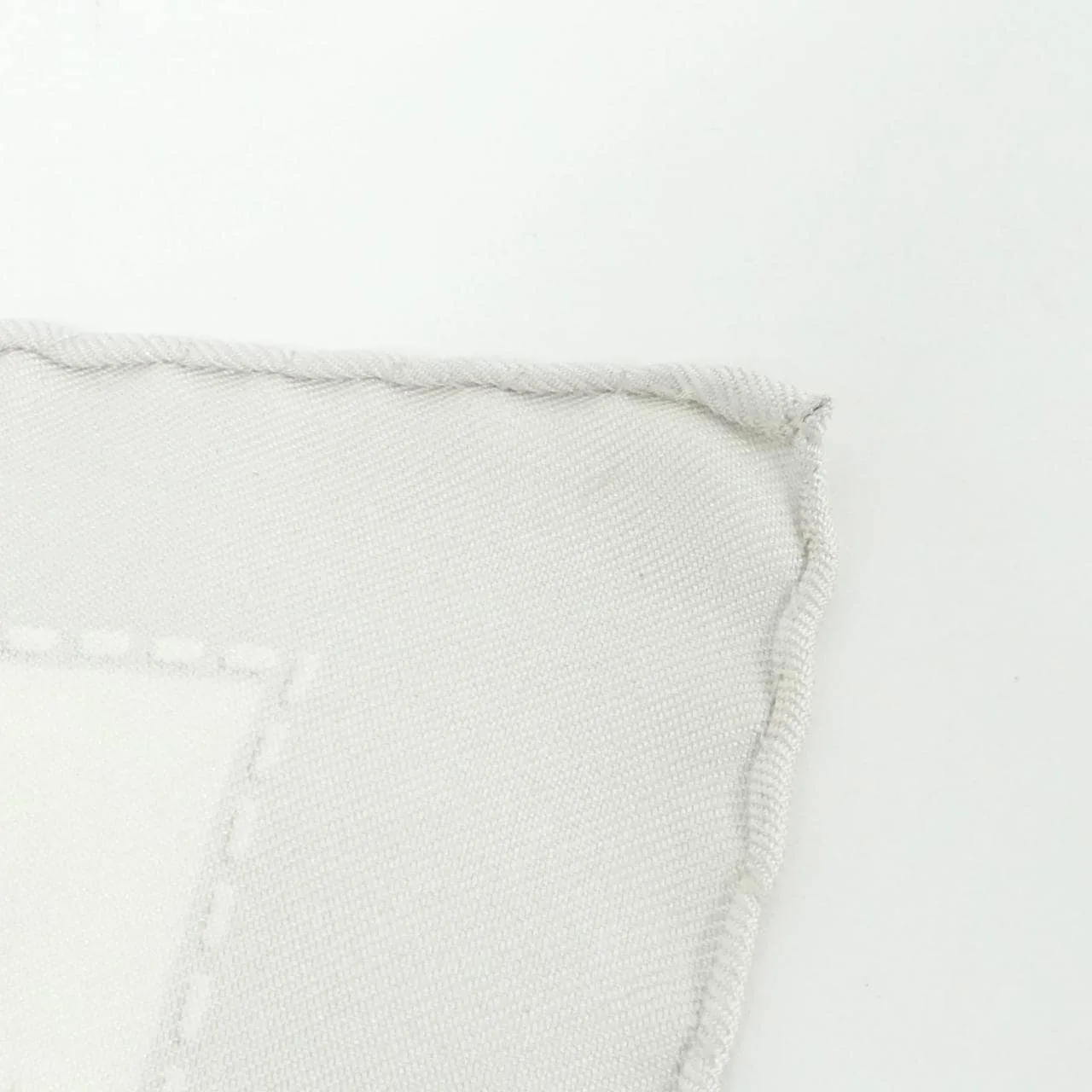 GUCCI Scarf 白色 中古品A - 縮圖 5