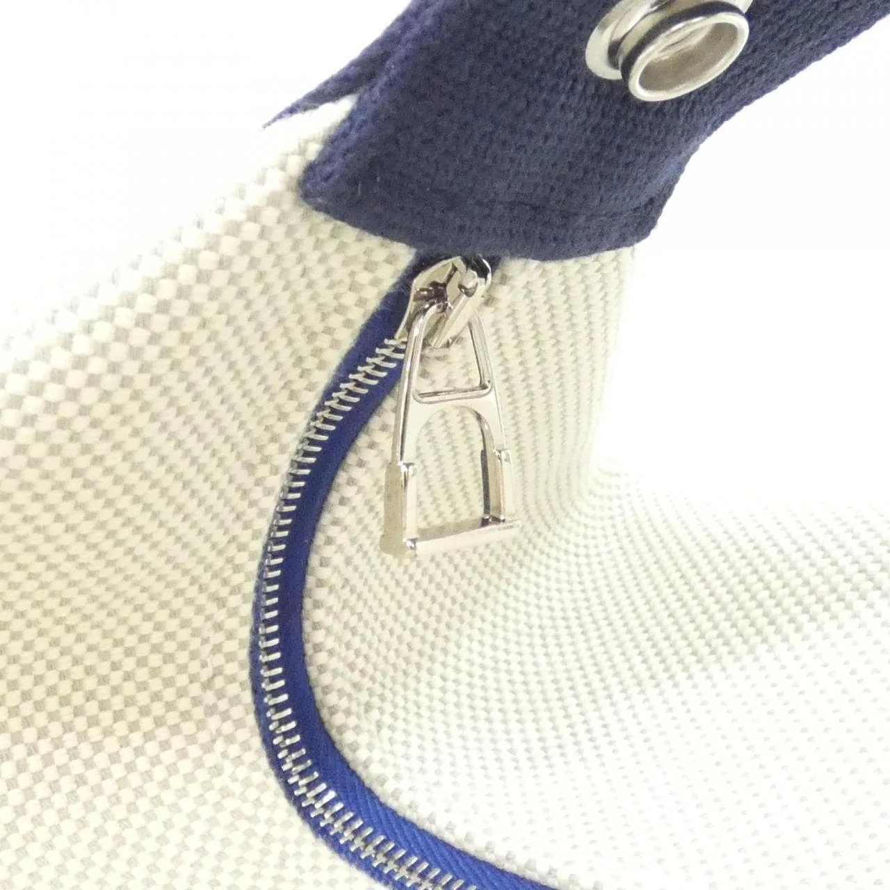 HERMES 103587M 小袋 帆布 黑色 帆布 中古品A - 縮圖 5