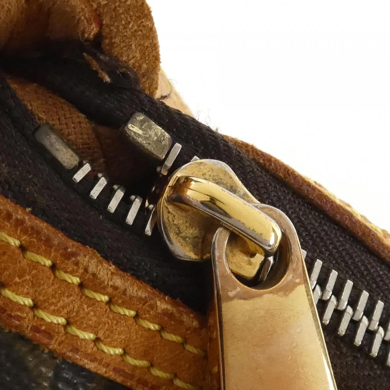 LOUIS VUITTON M40077 Shoulder Monogram