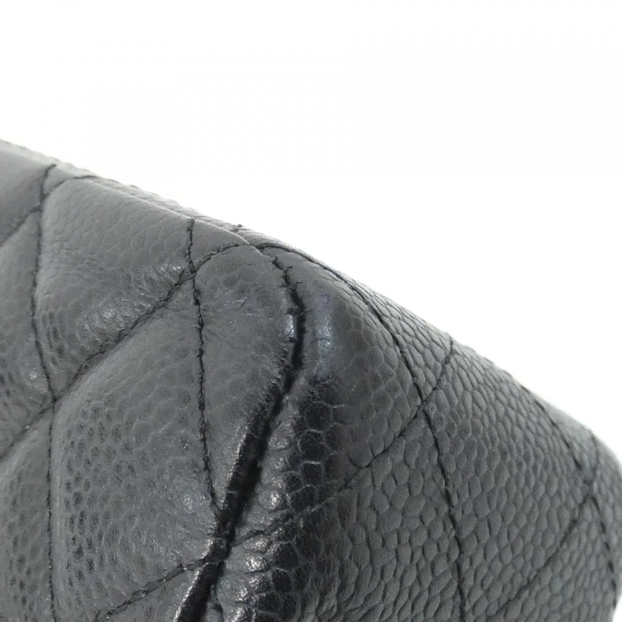 CHANEL Matelasse 1112 Shoulder Grained Calfskin Black Grained Calfskin Rank B - Thumbnail 3