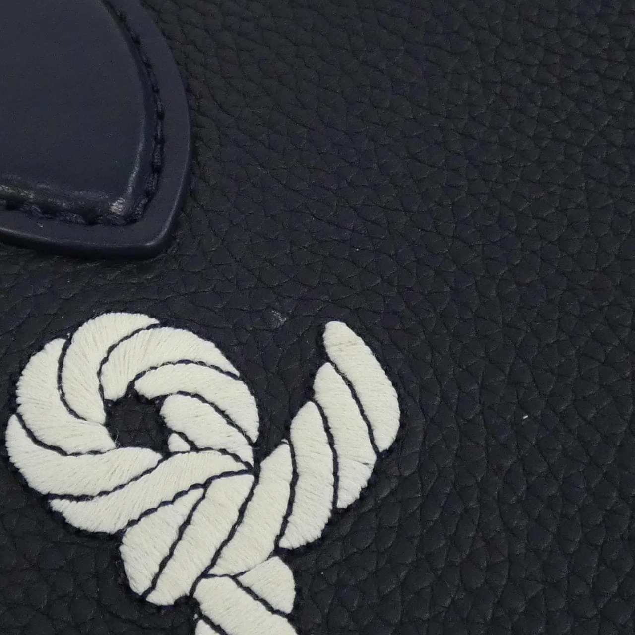 LOUIS VUITTON OnTheGo M24834 Handbag 深藍色 中古品A - 縮圖 4