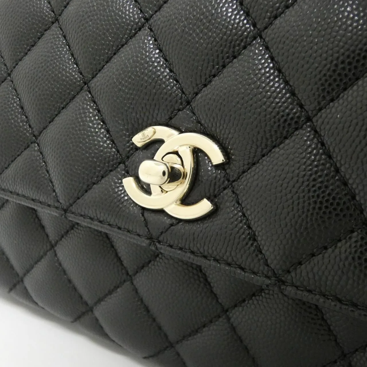 CHANEL Matelasse 92990 Handbag Grained Calfskin 黑色 荔枝紋牛皮 中古品A - 縮圖 4