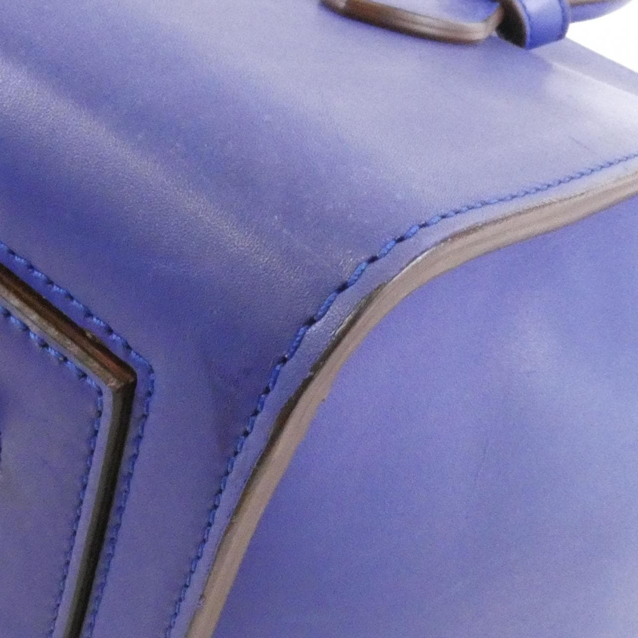 CELINE Handbag Leather 3