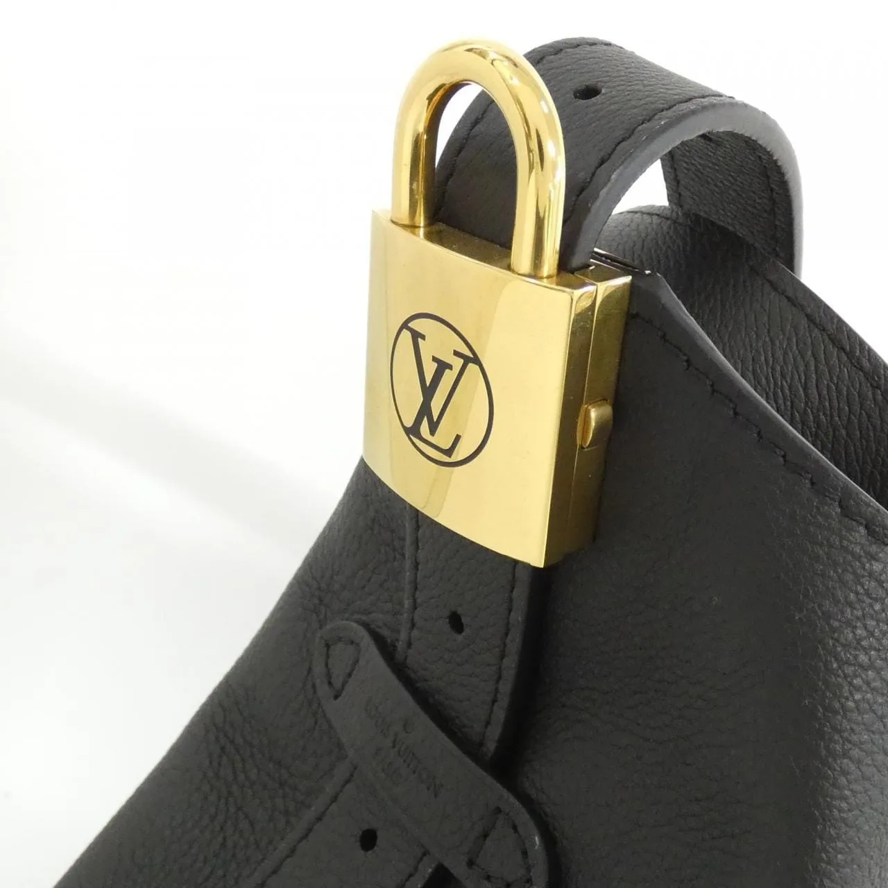 LOUIS VUITTON M25352 Shoulder 黑色 中古品A - 縮圖 4