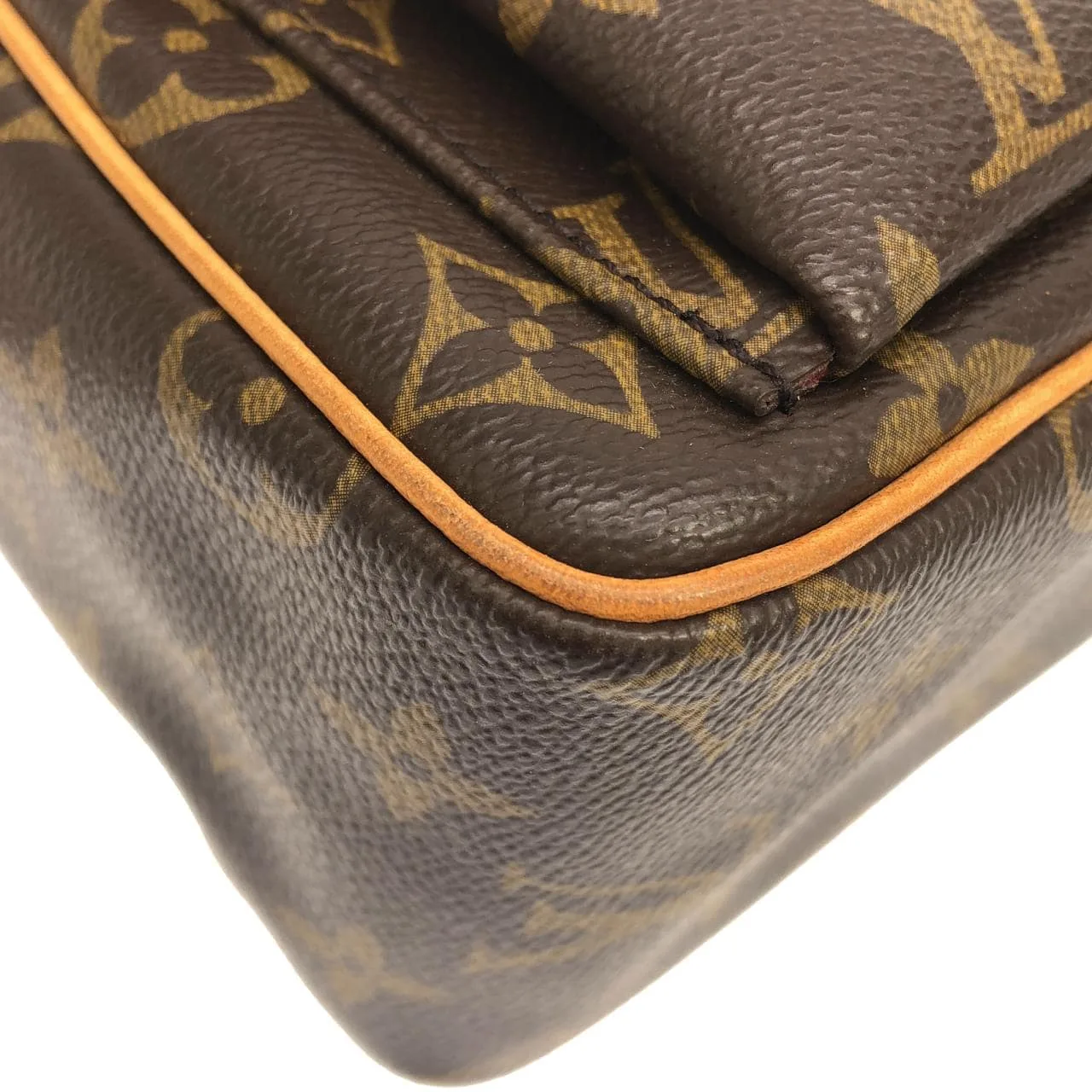 LOUIS VUITTON Viva Cité M51165 Shoulder Monogram
