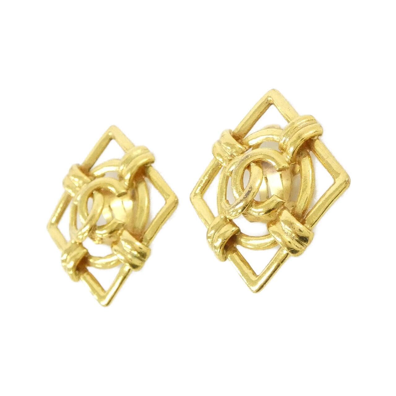 CHANEL Accessories 2