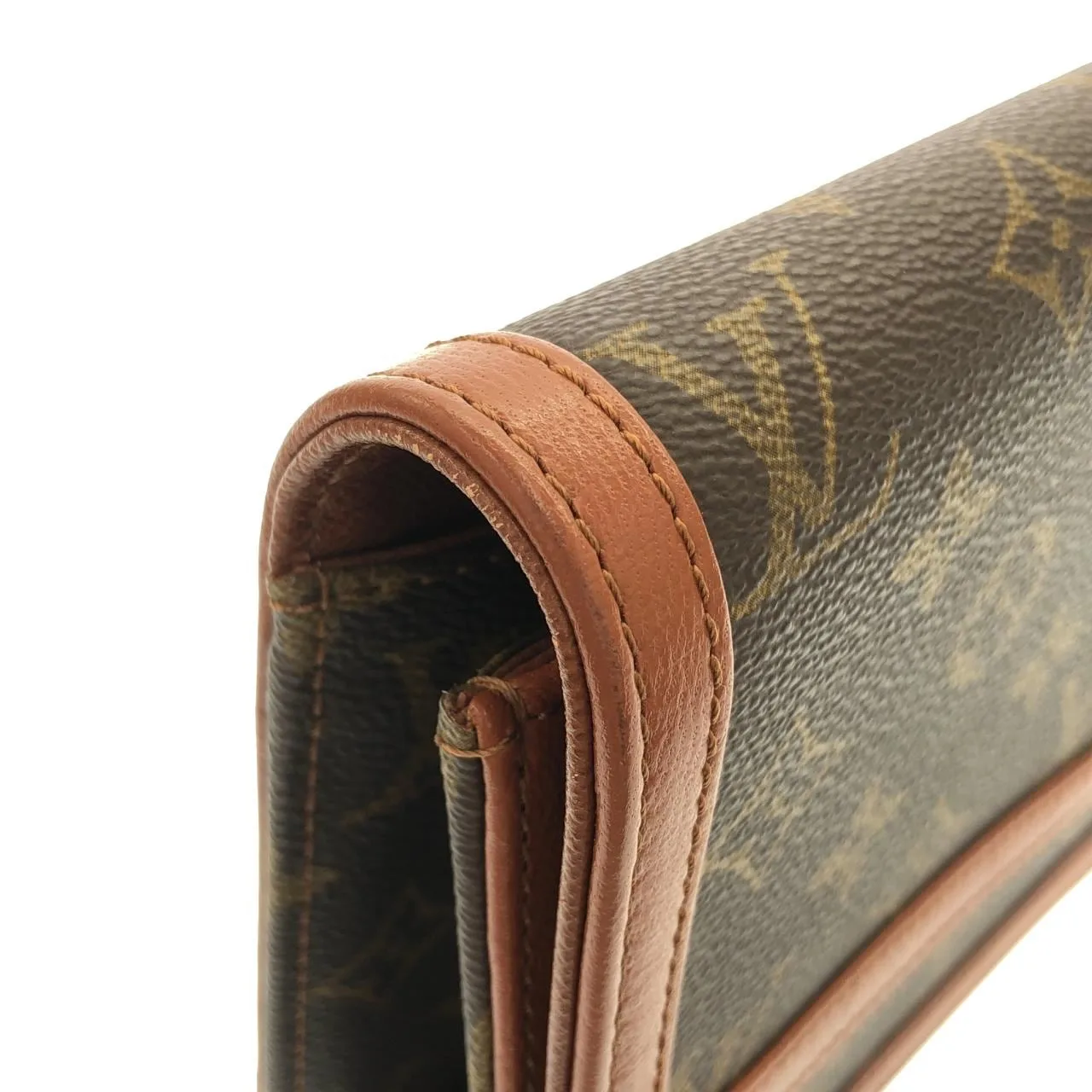 LOUIS VUITTON Pochette M51810 Handbag Monogram 黑色 Monogram 中古品A - 縮圖 4