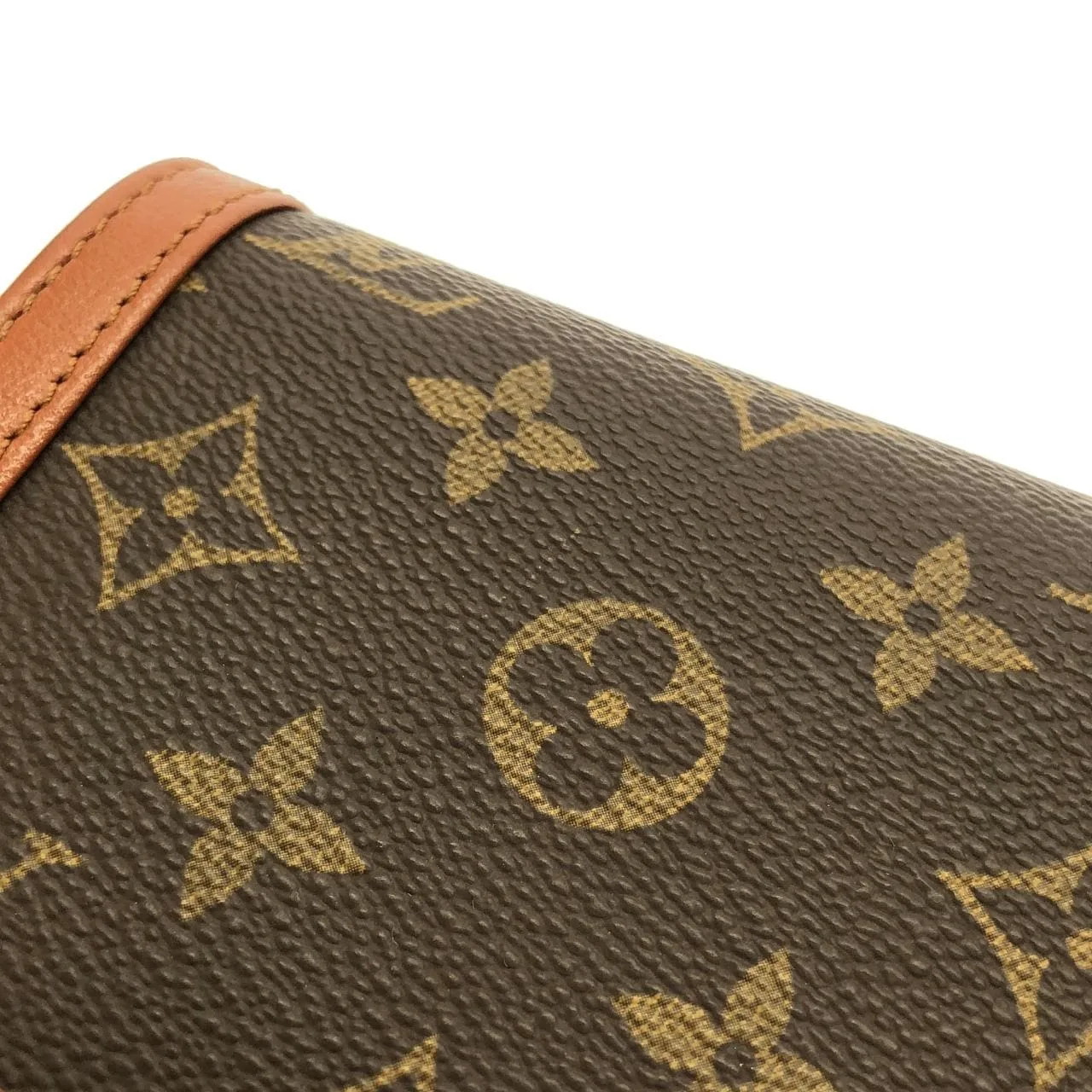 LOUIS VUITTON Pochette M51810 Handbag Monogram 黑色 Monogram 中古品A - 縮圖 6