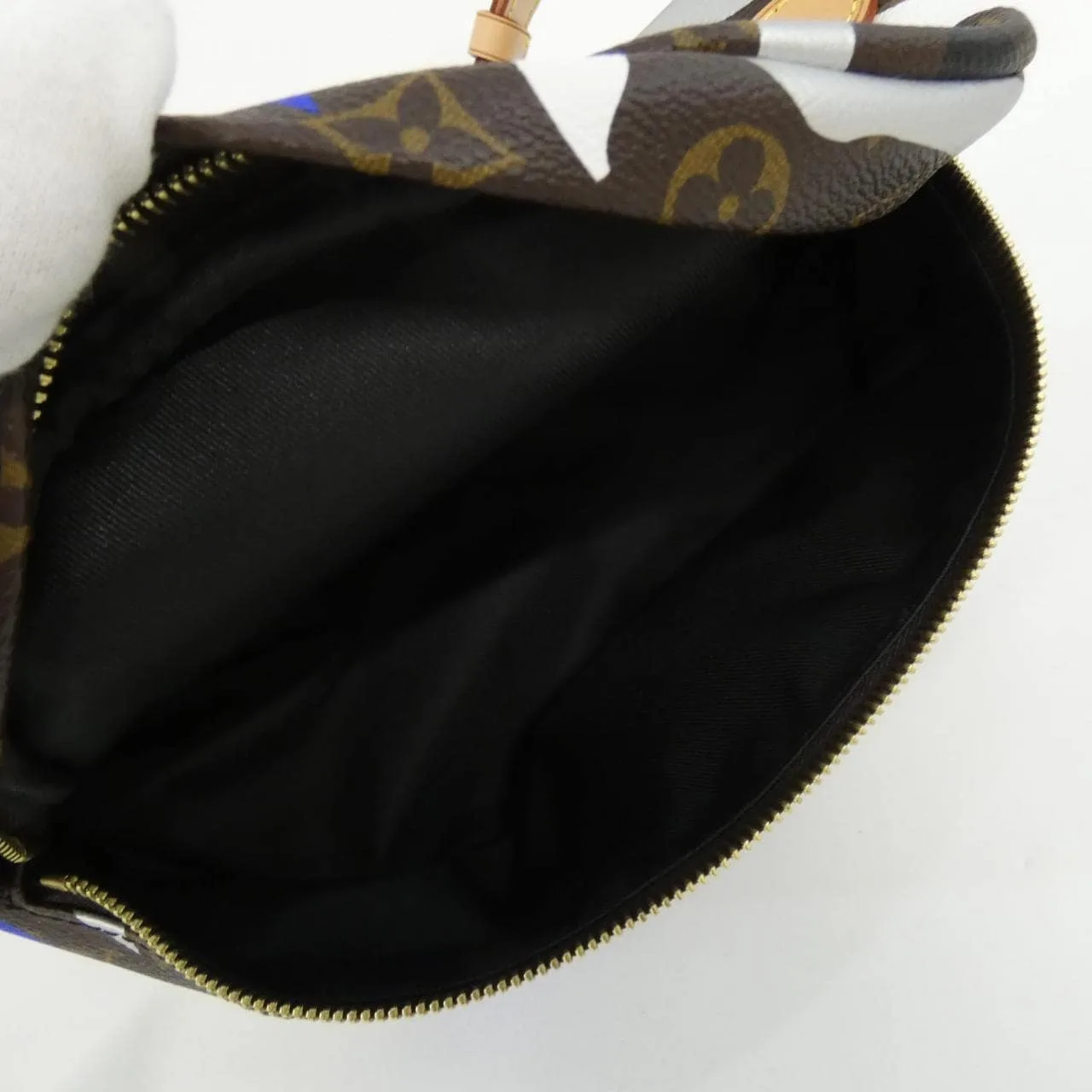 LOUIS VUITTON Bum Bag M45106 Shoulder Monogram 黑色 Monogram 中古品A - 縮圖 6