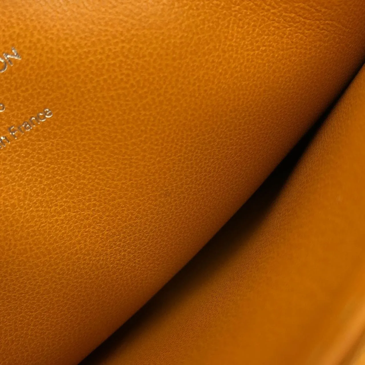 LOUIS VUITTON M23057 Shoulder Lambskin 黑色 羊皮 中古品A - 縮圖 7