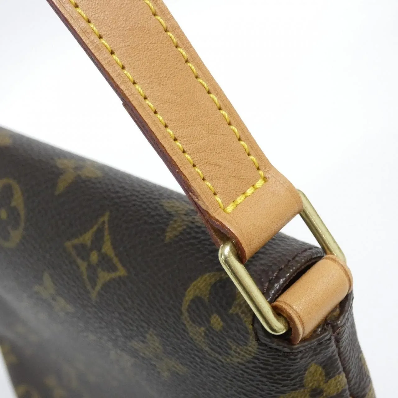 LOUIS VUITTON Musette M51258 Shoulder Monogram 黑色 Monogram 中古品A - 縮圖 4