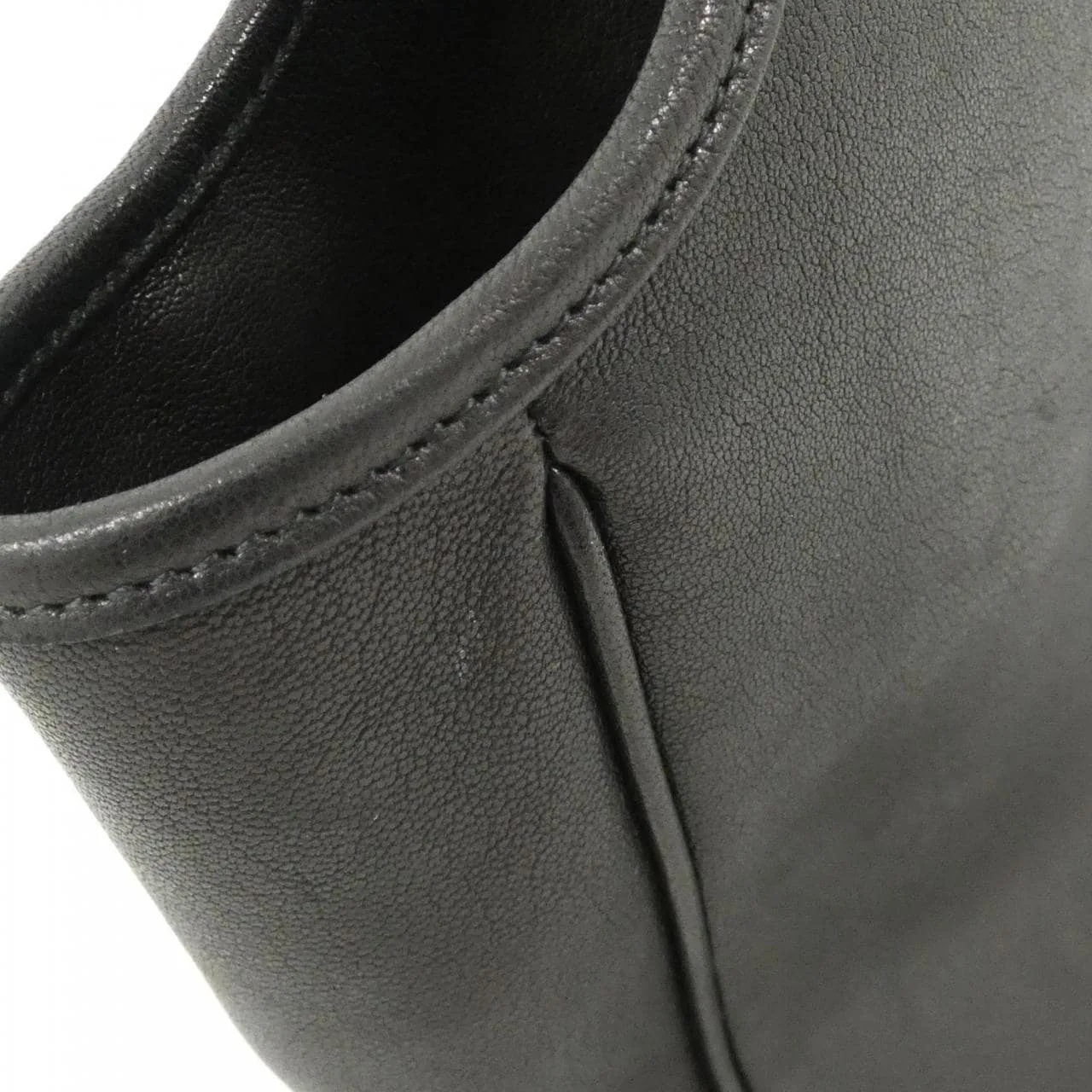 BALENCIAGA 846947 2AB5X Handbag Leather