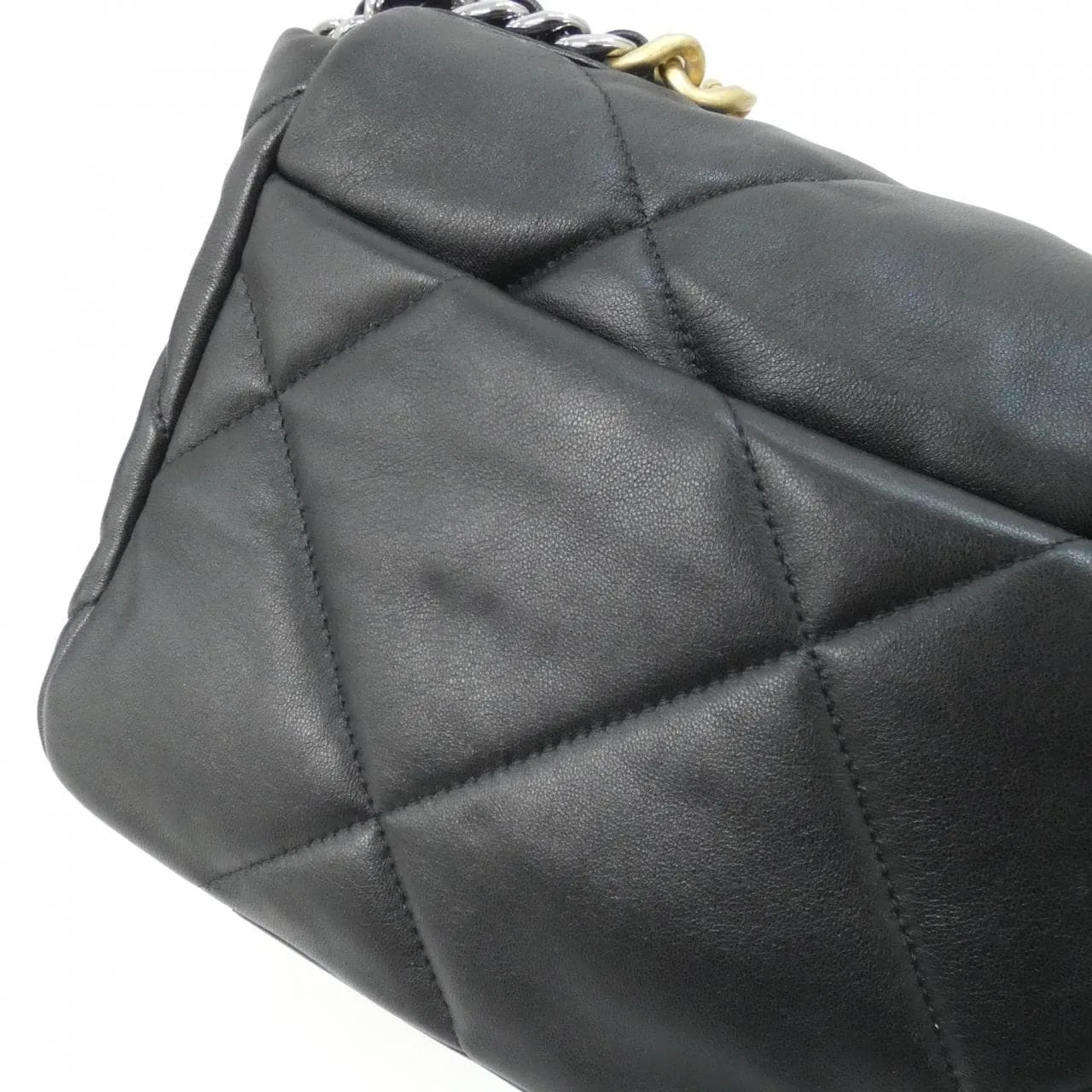 CHANEL Chanel 19 AS1160 Shoulder Lambskin 黑色 羊皮 中古品A - 縮圖 4