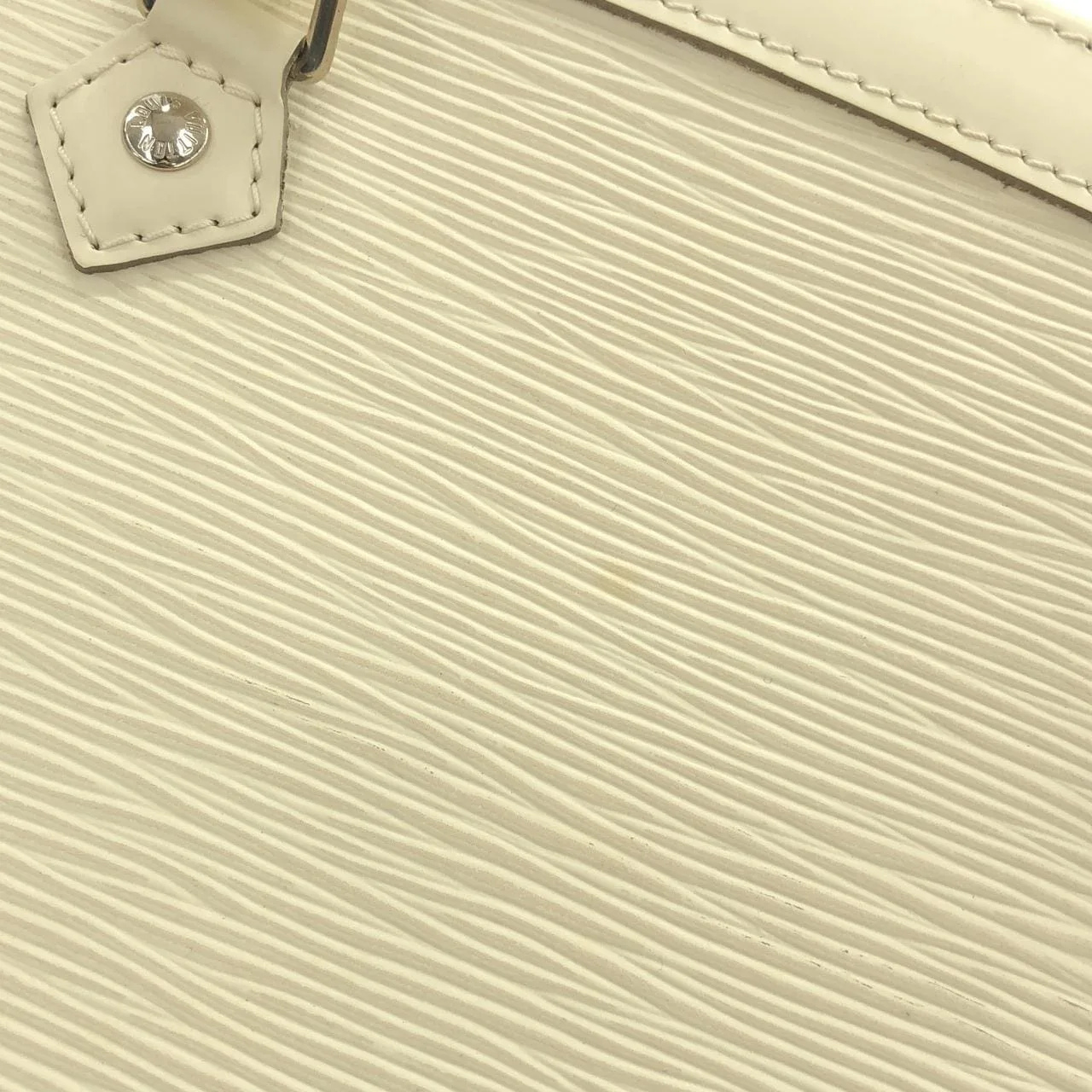 LOUIS VUITTON M5933J 肩背包 Epi 黑色 Epi 中古品A - 縮圖 5