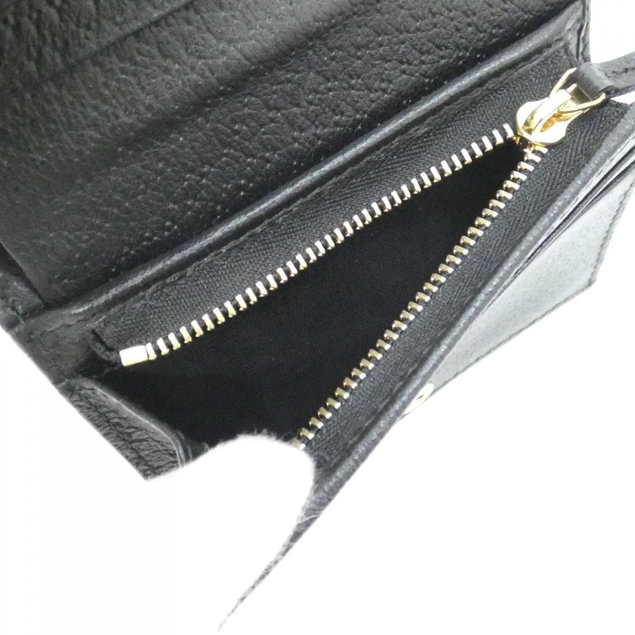 GUCCI 523155 DJ2DG Wallet Leather