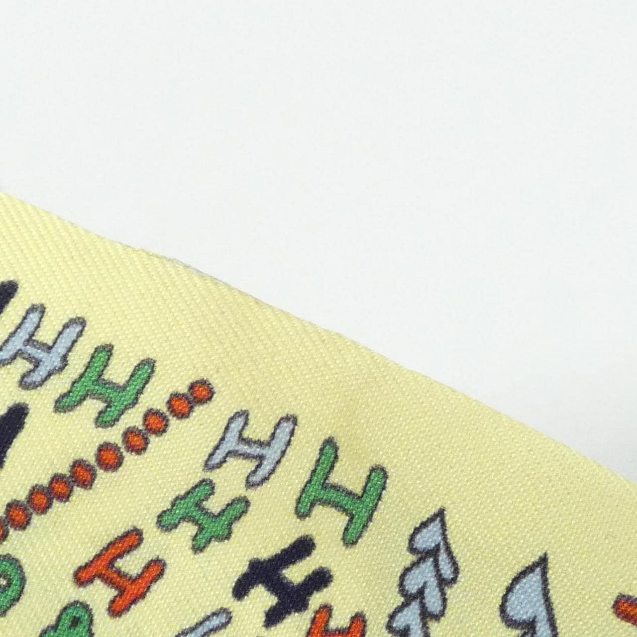 HERMES 062738S Scarf 5