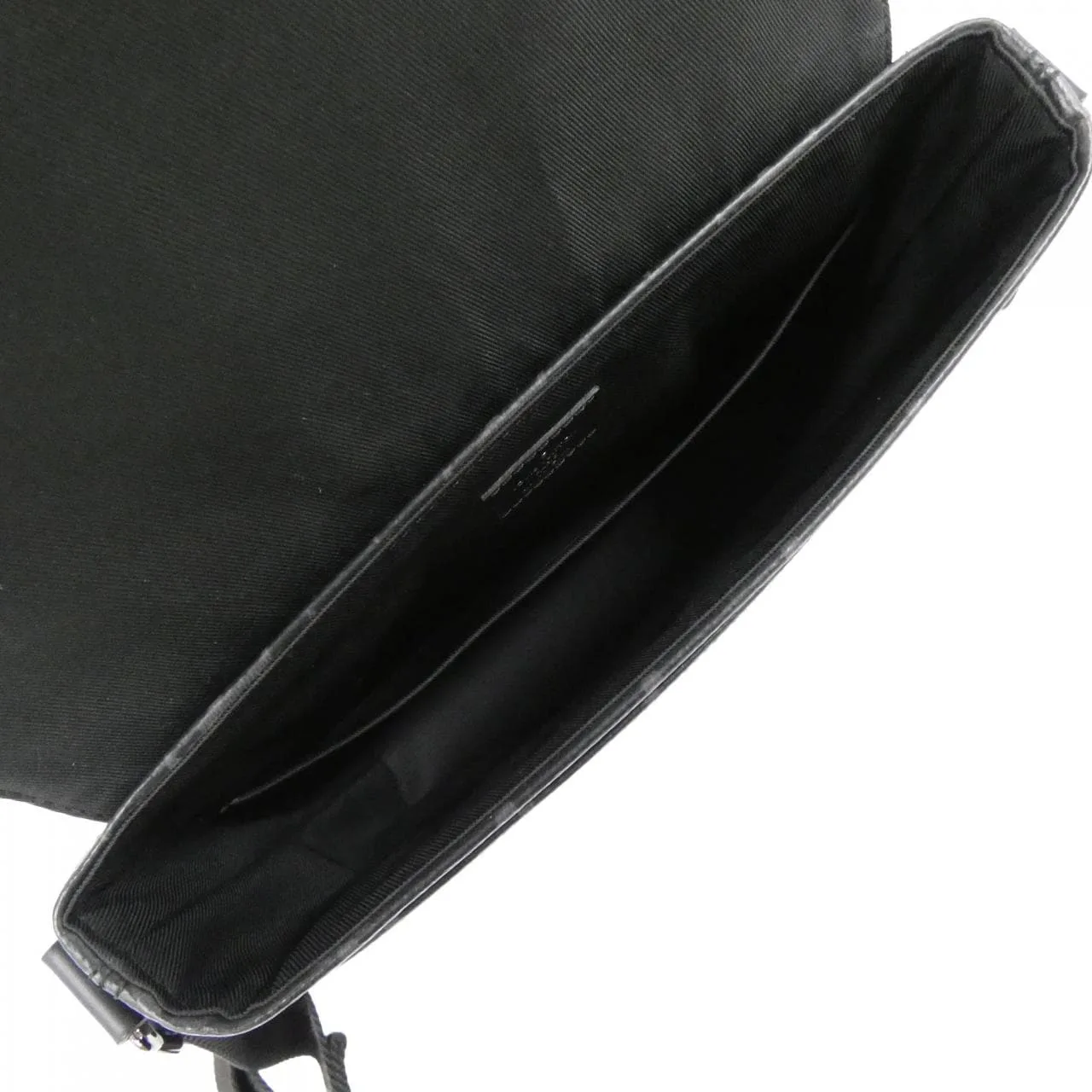 LOUIS VUITTON District M45272 Shoulder Monogram