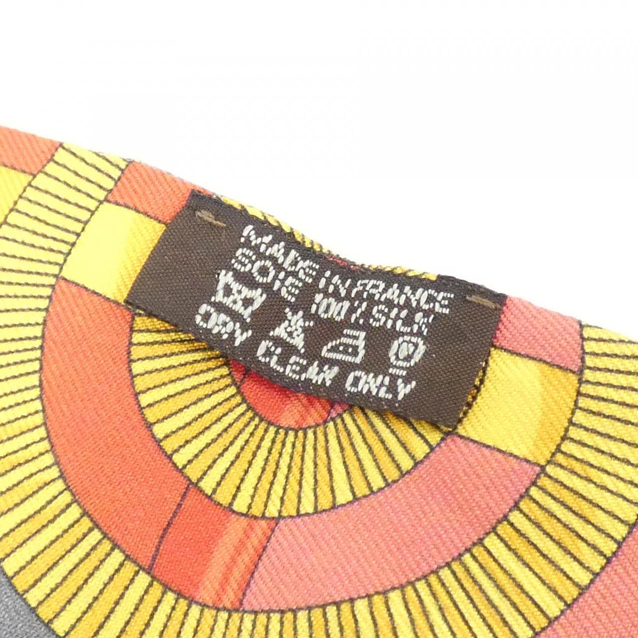 HERMES Scarf 5