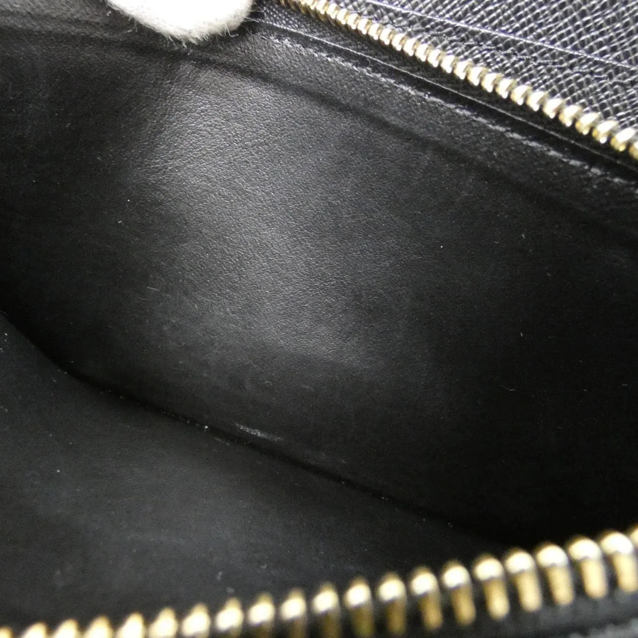 LOUIS VUITTON M68755 Wallet Epi