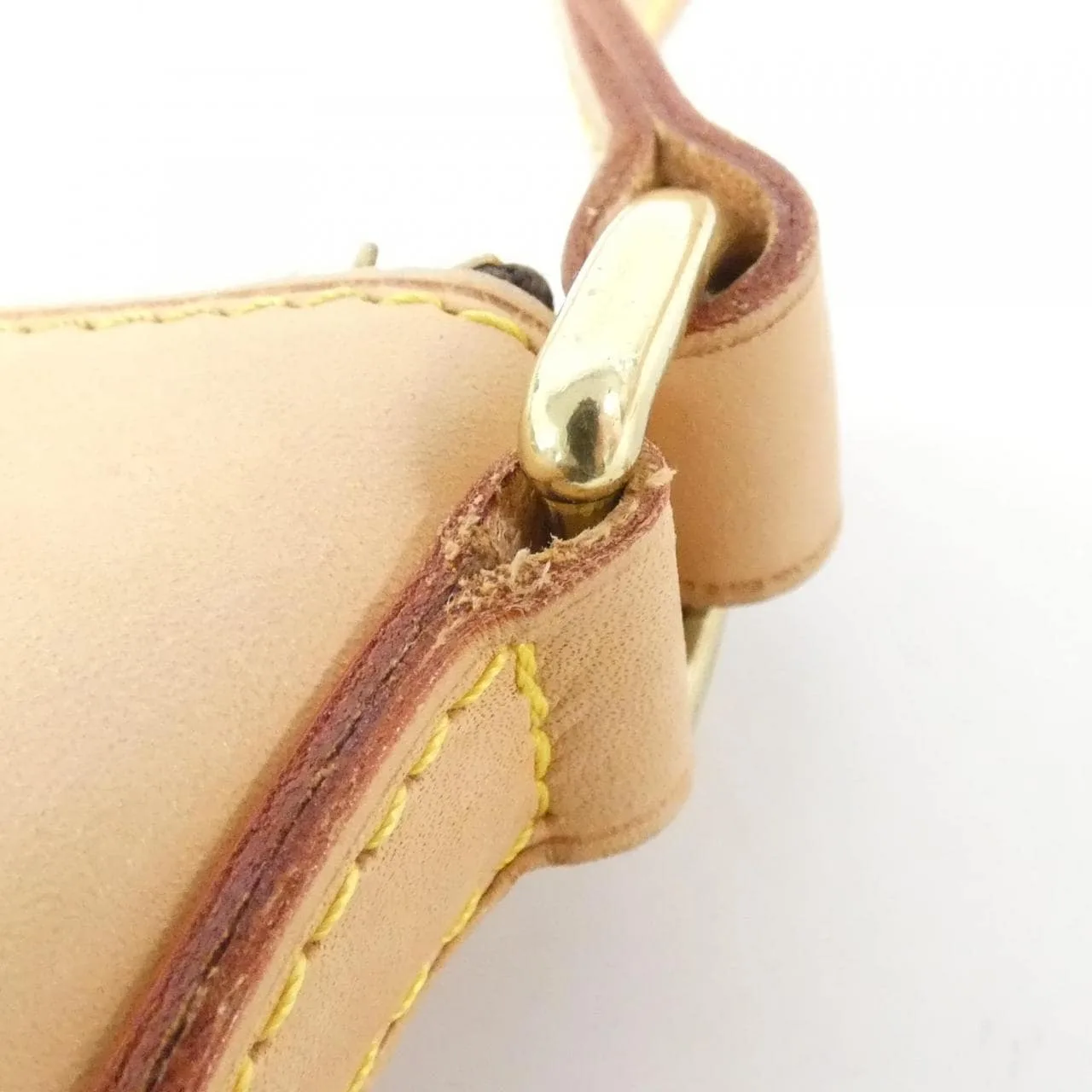 LOUIS VUITTON Odéon M56390 Shoulder Monogram 黑色 Monogram 中古品A - 縮圖 4